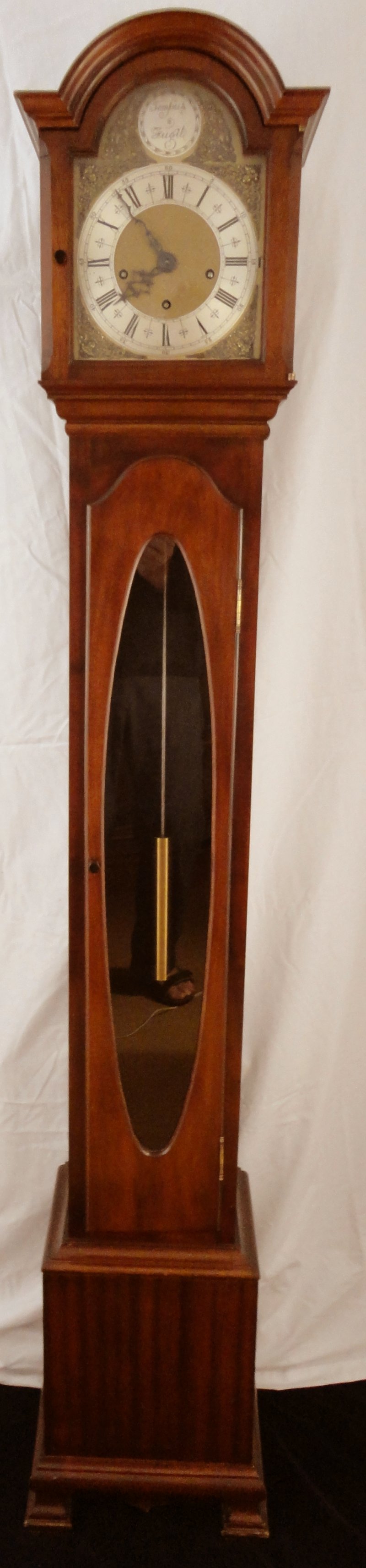 Nice quality mahogany Westminster quarter chime grandaughter clock